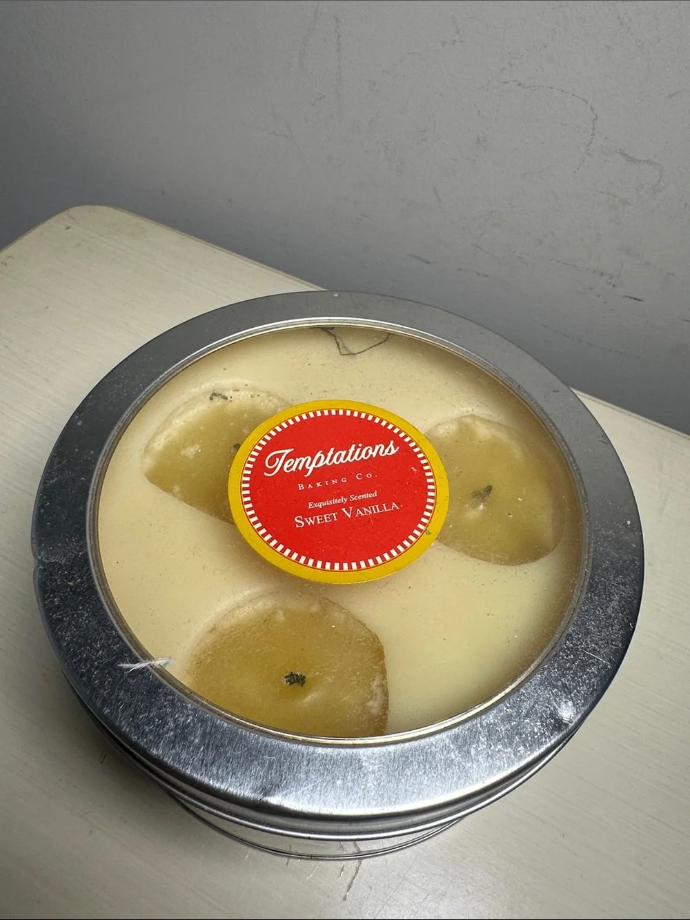 Temptations by Target Sweet Vanilla vintage candle silver tin